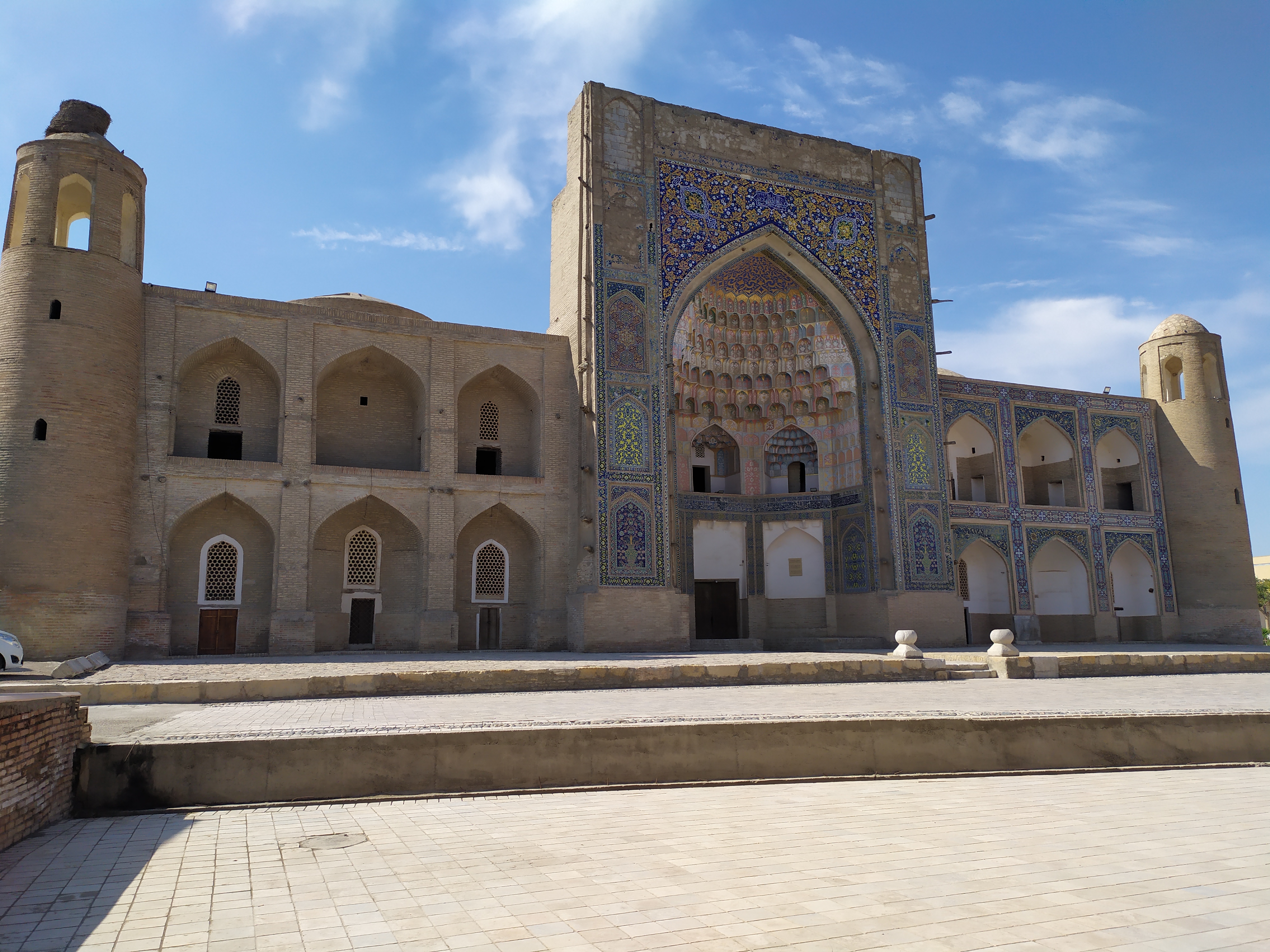 Abdullaziz Khan Madrassa 1